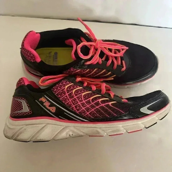 FILA Cool Max Sneaker Size 8 - Picture 2 of 8